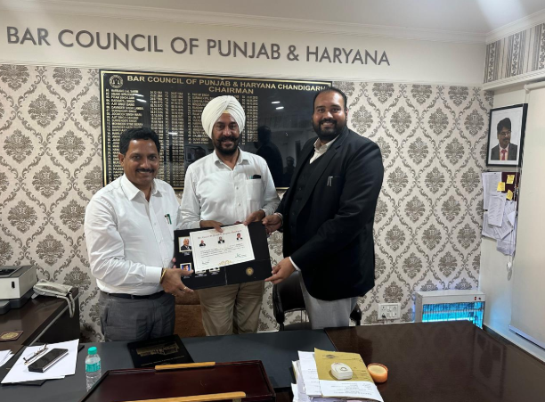 File:Advocate Antriksh Sharma03.png