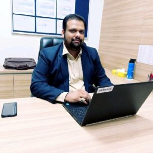 Punit Makharia.jpg