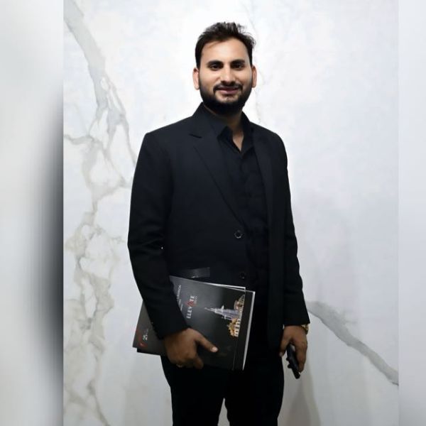 File:Anurag Shukla Winsaa Profile.jpeg