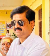 Dr Raj Vardhan Shukla Winsaa Profile.jpeg