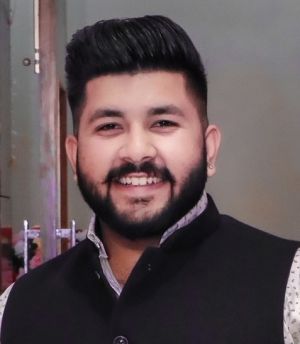 Manik Puri Winsaa Profile.jpeg