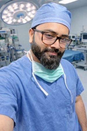 Dr Shivan Raval.jpeg