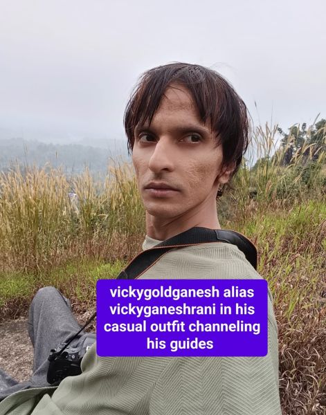 File:Vickygoldganesh.jpeg