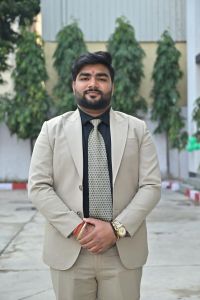 Dr Vivek Yadav Winsaa Profile.jpeg