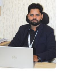 Kashif2.jpeg