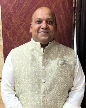 Vijay Jha.jpeg
